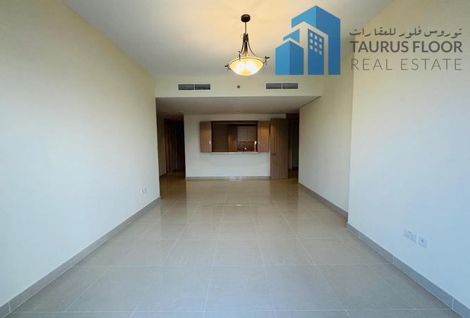 98721728 - Property Image 3