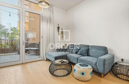 Apartment - 2 Bedrooms - 3 Bathrooms for sale in Summer 2 - Summer - Seasons Community - District 15 - Jumeirah Village Circle - Dubai