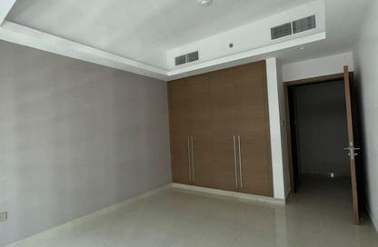 Apartment - 2 Bedrooms - 3 Bathrooms for sale in Gulfa Towers - Al Rashidiya 1 - Al Rashidiya - Ajman