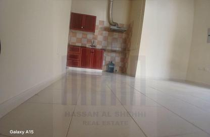 Apartment - Studio - 1 for rent in Muwailih Building - Muwaileh - Sharjah
