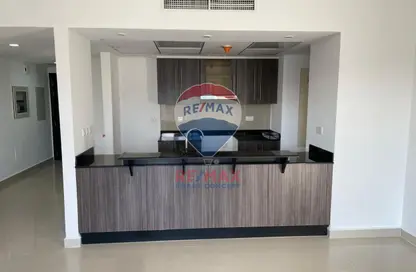 Apartment - 2 Bedrooms - 2 Bathrooms for rent in Tower 9 - Al Reef Downtown - Al Reef - Abu Dhabi