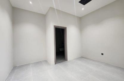 Villa - 5 - 7+ for rent in Al Aweer 1 - Al Aweer - Dubai