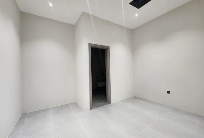 144599754 - Property Image 3