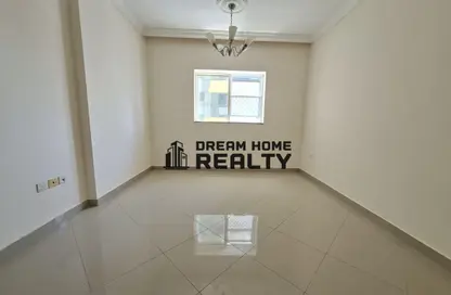 Apartment - 1 Bedroom - 1 Bathroom for rent in Al Mamzar - Al Mamzar - Sharjah - Sharjah