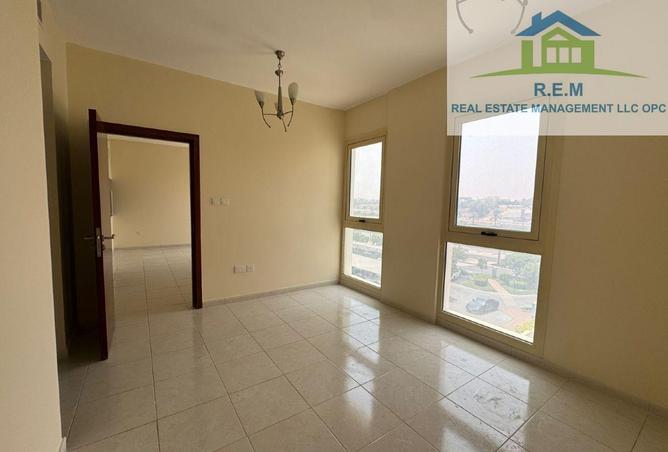 74249523 - Property Image 3