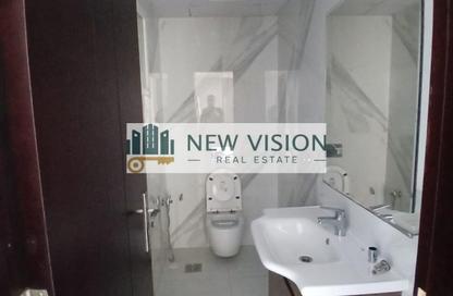 Apartment - 1 - 2 for rent in Burj Al Majaz Tower - Al Majaz 2 - Al Majaz - Sharjah Apartment - 1 - 2 for rent in Burj Al Majaz Tower - Al Majaz 2 - Al Majaz - Sharjah