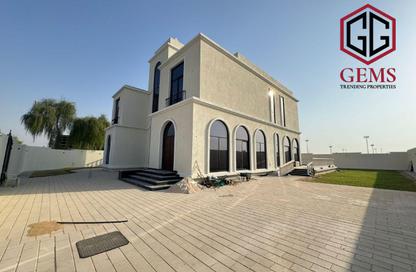 Villa - 4 - 5 for rent in Nad Al Sheba Gardens 1 - Nad Al Sheba Gardens - Nad Al Sheba 1 - Nad Al Sheba - Dubai Villa - 4 - 5 for rent in Nad Al Sheba Gardens 1 - Nad Al Sheba Gardens - Nad Al Sheba 1 - Nad Al Sheba - Dubai
