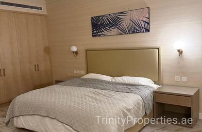 Apartment - Studio - 1 for rent in The Palm Tower - Palm Jumeirah - Dubai