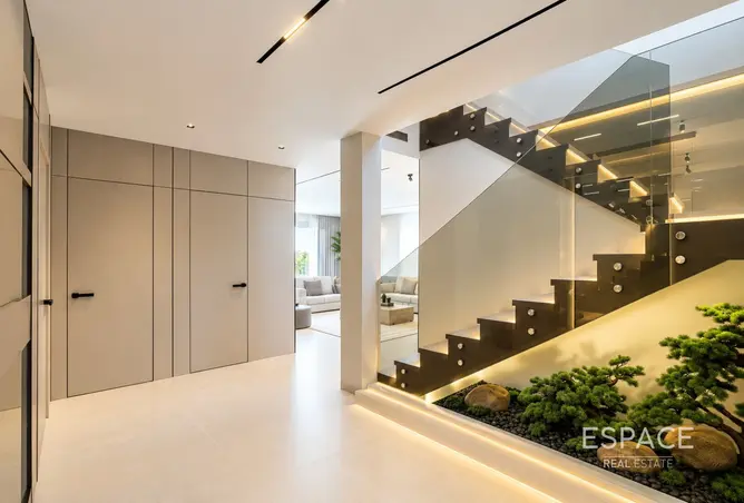 166521365 - Property Image 2