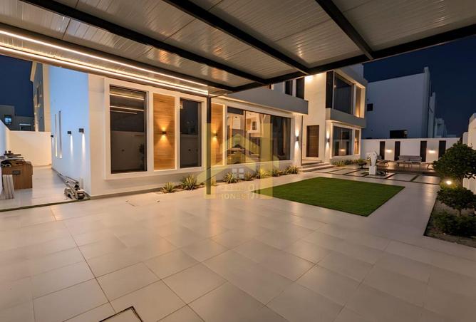 82783463 - Property Image 3