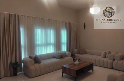 Villa - 4 Bedrooms - 6 Bathrooms for rent in Al Aweer 1 - Al Aweer - Dubai