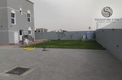 Villa - 4 Bedrooms - 6 Bathrooms for rent in Al Aweer 1 - Al Aweer - Dubai Villa - 4 Bedrooms - 6 Bathrooms for rent in Al Aweer 1 - Al Aweer - Dubai