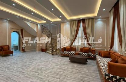 Villa - 4 Bedrooms - 5 Bathrooms for rent in Al Riffa - Ras Al Khaimah