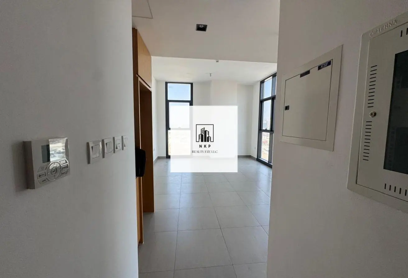 155587392 - Property Main Image
