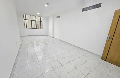 Apartment - 3 Bedrooms - 3 Bathrooms for rent in Al Majaz 2 - Al Majaz - Sharjah