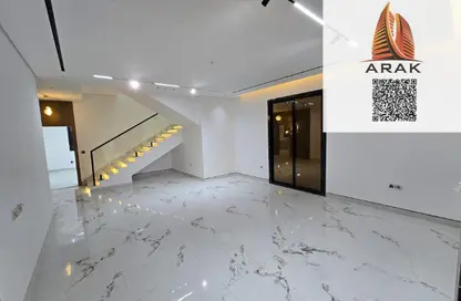 فيلا - 5 غرف نوم - 4 حمامات للبيع في الحليو 2 - الحليو - عجمان