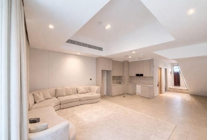 78190605 - Property Image 3