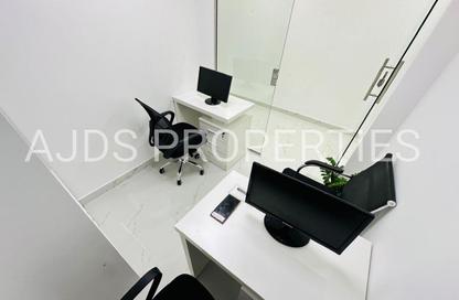 Office Space - Studio - 1 Bathroom for rent in Reem Residency - Al Karama - Dubai