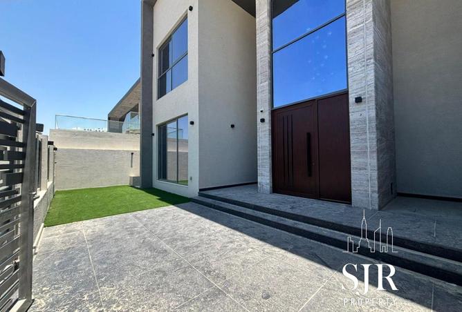 128366086 - Property Image 2