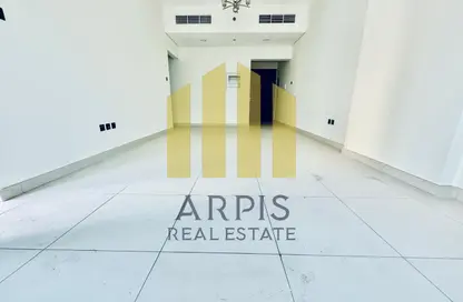 شقة - غرفة نوم - 2 حمامات للايجار في جميرا جاردن سيتي - السطوة - دبي