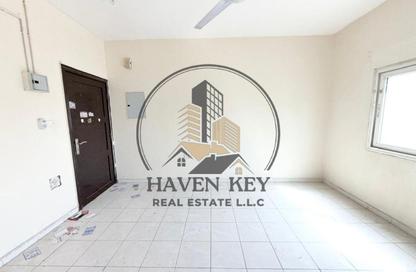 Apartment - 1 - 1 for rent in Fire Station Road - Muwaileh - Sharjah Apartment - 1 - 1 for rent in Fire Station Road - Muwaileh - Sharjah