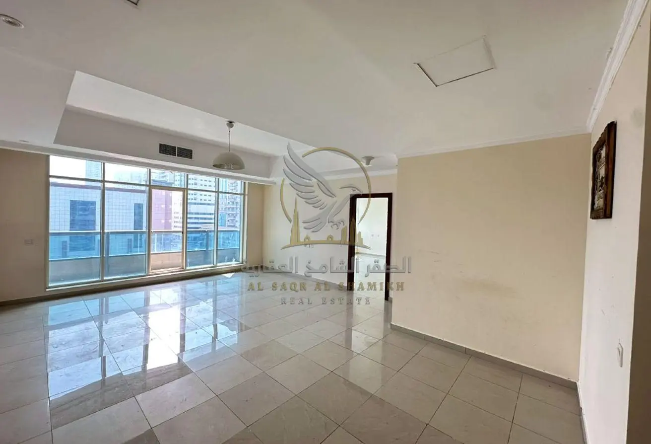 163716259 - Property Main Image