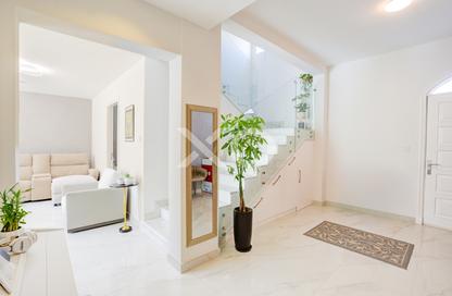 Villa - 3 Bedrooms - 3 Bathrooms for rent in Springs 10 - The Springs - Dubai