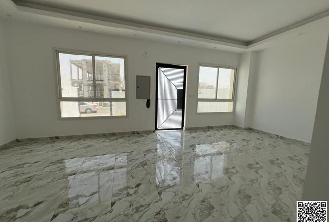 130671162 - Property Image 2