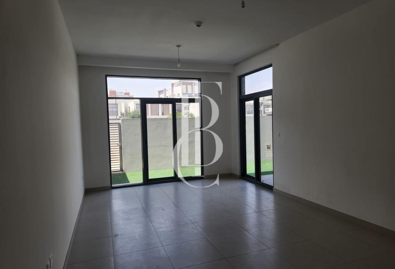 3 En-Suite Beds | Beachfront Lagoon | Family Ready photo 14