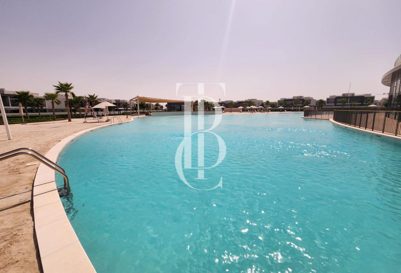 3 En-Suite Beds | Beachfront Lagoon | Family Ready photo 7
