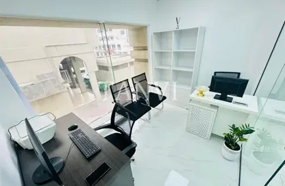 مكتب - غرفة نوم - 1 حمام للايجار في ريم ريزدنسي - الكرامة - دبي