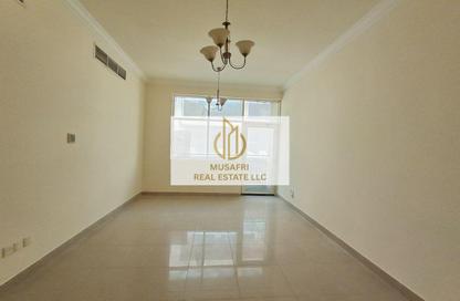 Apartment - 2 Bedrooms - 2 Bathrooms for rent in Fire Station Road - Muwaileh - Sharjah