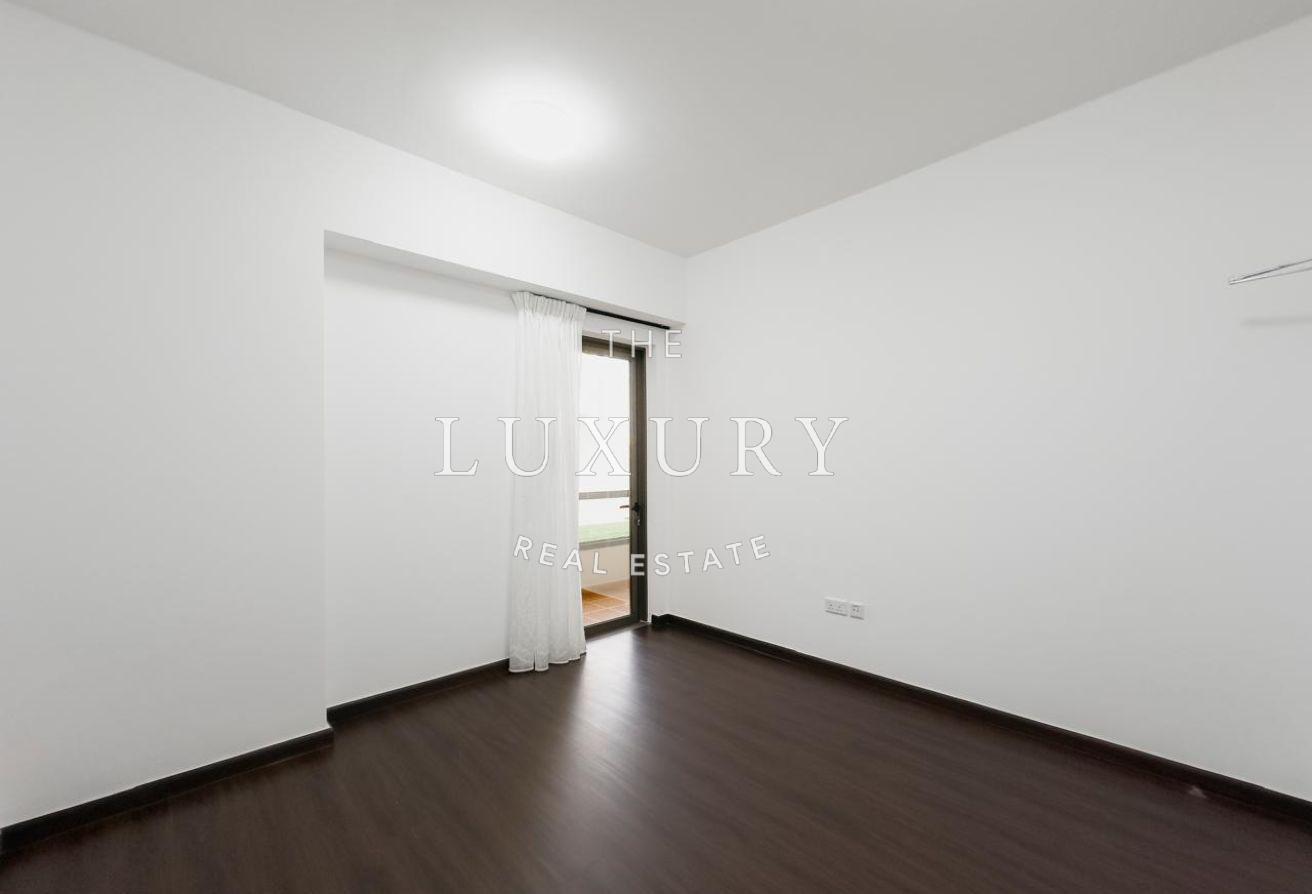 Full Sea view | Upgraded | Vacant photo 17
