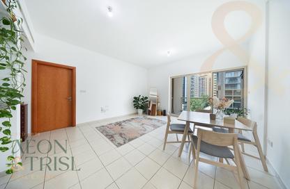 Apartment - 1 Bedroom - 2 Bathrooms for rent in Al Ghozlan - Greens - Dubai