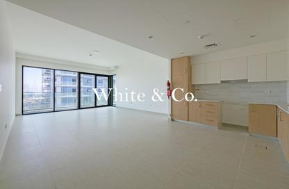 Apartment - 2 Bedrooms - 2 Bathrooms for sale in Seagate Building 1 - Seagate - Mina Rashid - Dubai Apartment - 2 Bedrooms - 2 Bathrooms for sale in Seagate Building 1 - Seagate - Mina Rashid - Dubai