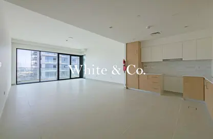 Apartment - 2 Bedrooms - 2 Bathrooms for sale in Seagate Building 1 - Seagate - Mina Rashid - Dubai Apartment - 2 Bedrooms - 2 Bathrooms for sale in Seagate Building 1 - Seagate - Mina Rashid - Dubai