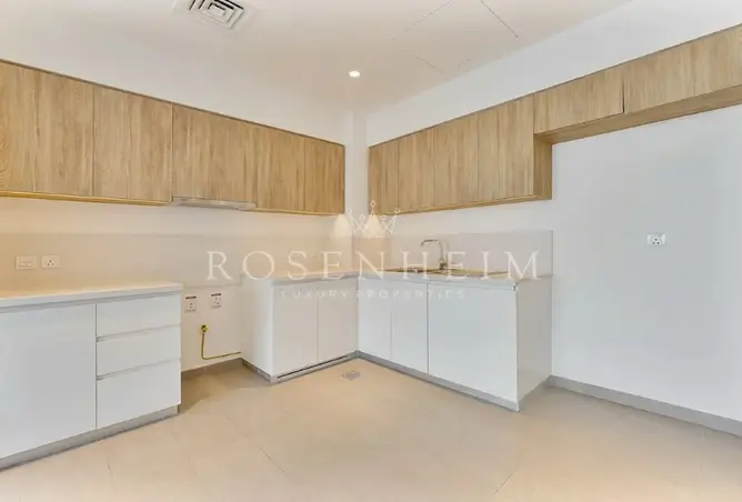148618027 - Property Image 2