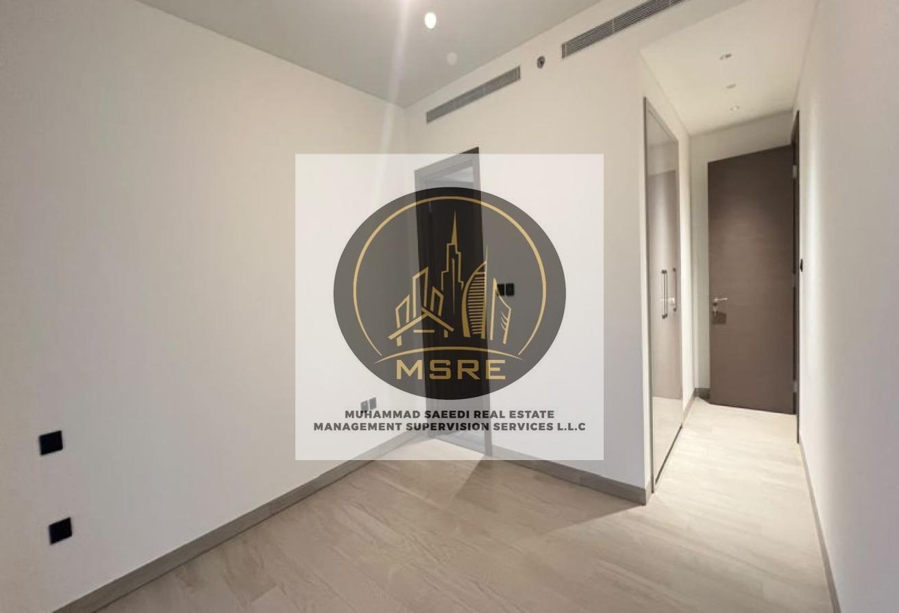 Hot Deal | Spacious 1 Bedroom | Crest Grande photo 3