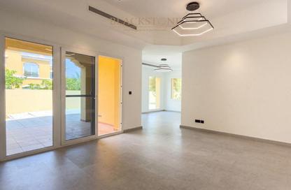 Villa - 2 - 3 for rent in Palmera 4 - Palmera - Arabian Ranches - Dubai
