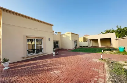 Villa - 3 Bedrooms - 5 Bathrooms for rent in Al Warqa'a 4 - Al Warqa'a - Dubai