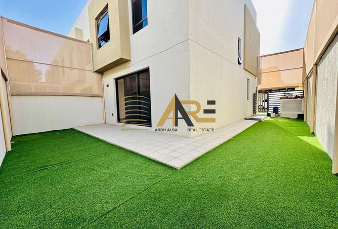 92254217 - Property Main Image