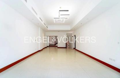 Apartment - 3 Bedrooms - 4 Bathrooms for sale in Golden Mile 2 - Golden Mile - Palm Jumeirah - Dubai