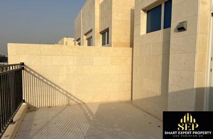 Villa - 3 Bedrooms - 3 Bathrooms for rent in Victoria - Damac Hills 2 - Dubai