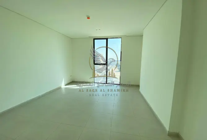 160977992 - Property Image 2