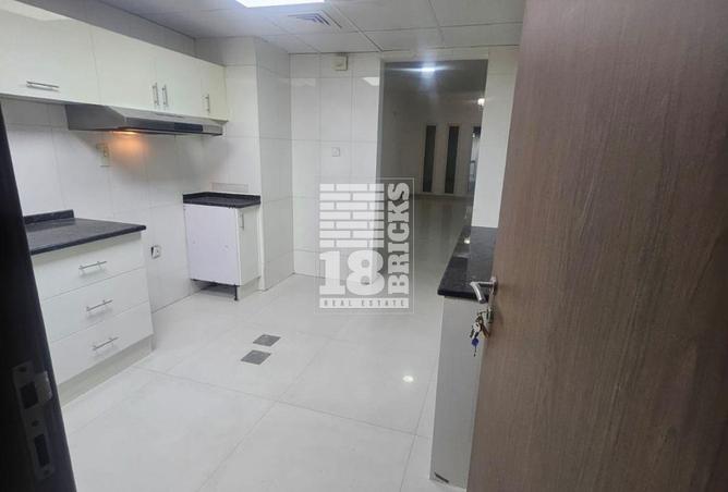 71095492 - صورة العقار 2