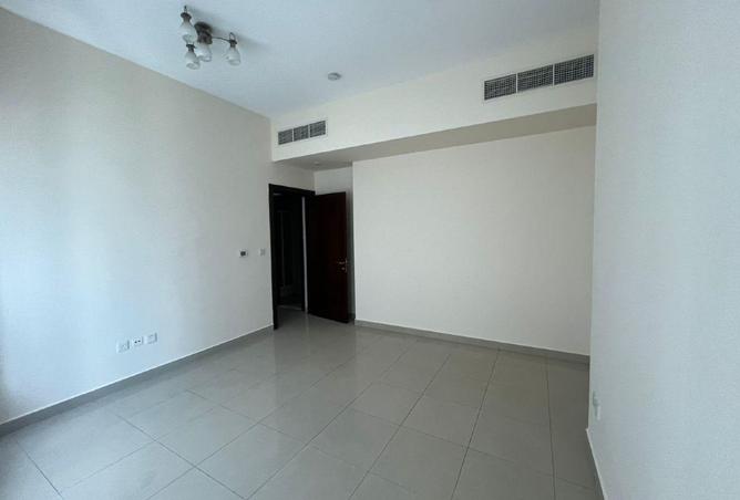 77387579 - Property Image 3