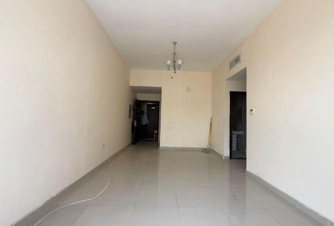 56571203 - Property Image 2