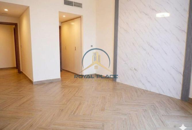 77796144 - صورة العقار 2