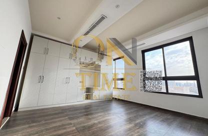 Apartment - 2 Bedrooms - 3 Bathrooms for rent in Al Jurf 2 - Al Jurf - Ajman Downtown - Ajman