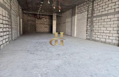 Retail - Studio - 1 Bathroom for rent in Binghatti Royale - District 18 - Jumeirah Village Circle - Dubai